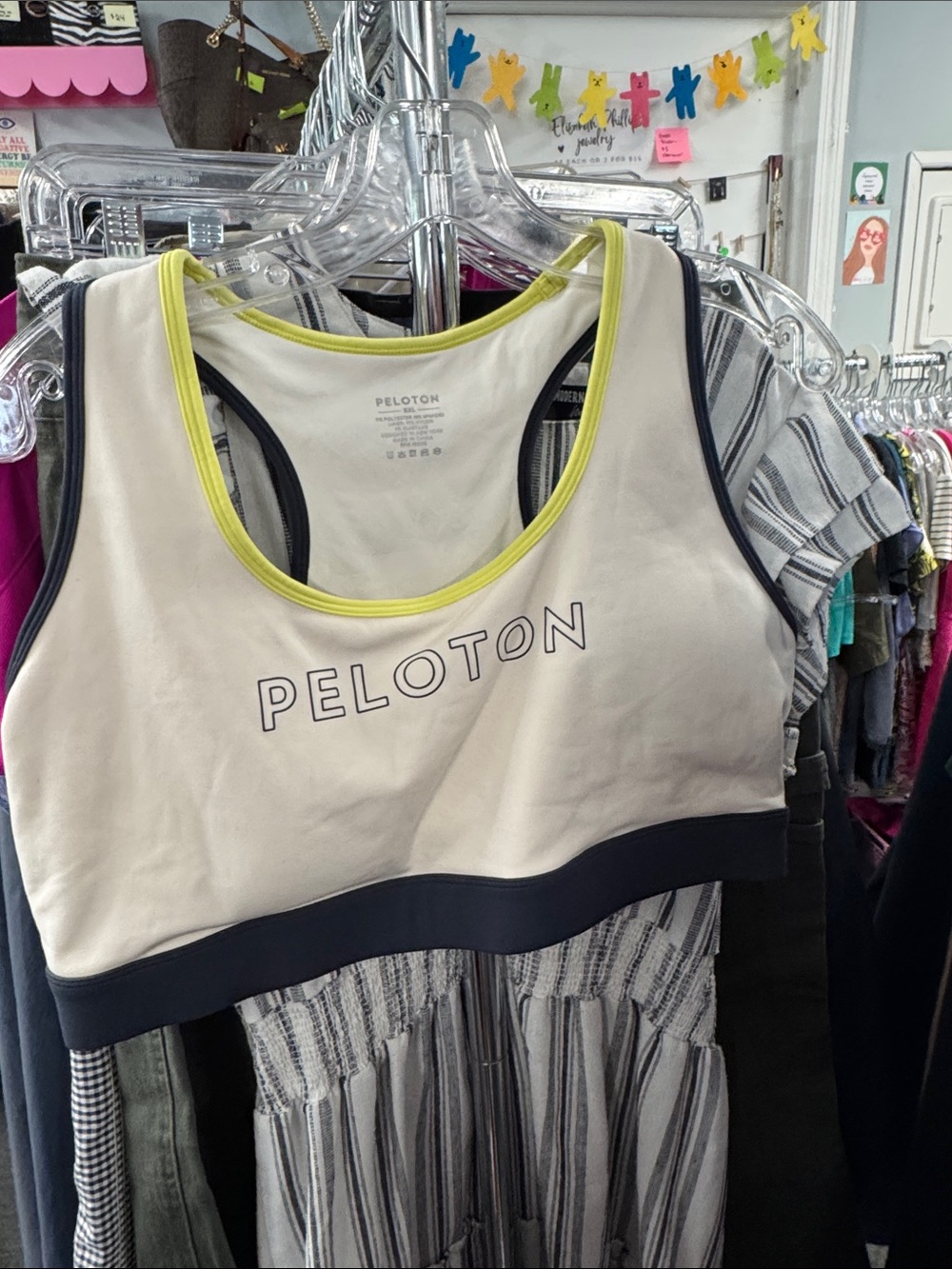 Peloton sports bra xxl // 091033